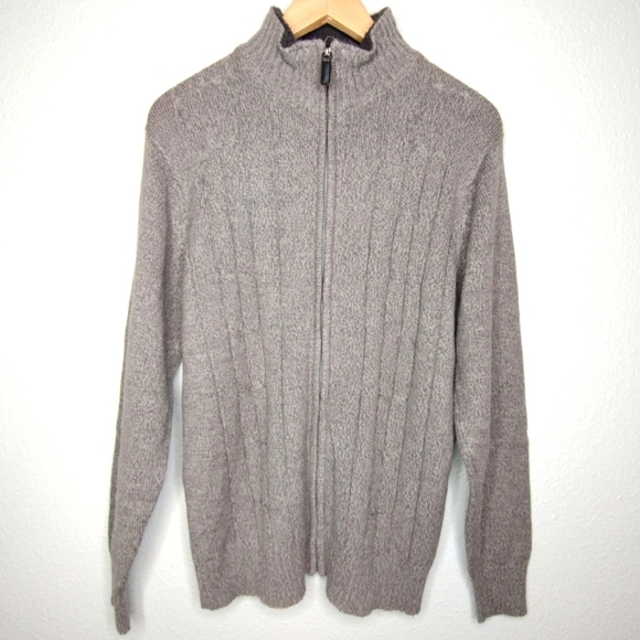 Oscar de la Renta Men's Cotton Blend Cable Knit Fall Winter Long Sleeves Sweater - Picture 2 of 13